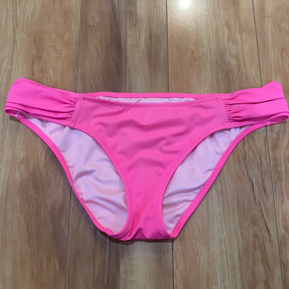 Victoria’s Secret Knockout bikini bottoms